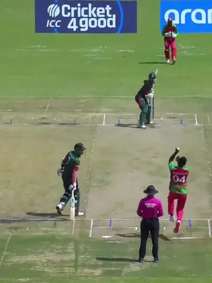 Rifat Beg with a Six vs. Zimbabwe