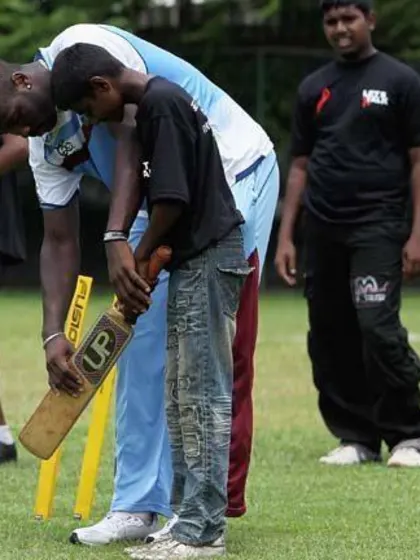 Cricket encourages young people to ThinkWise
