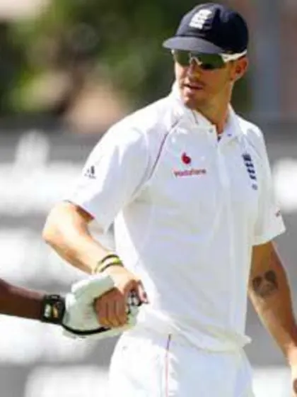 Pietersen says 'entertainer' Gayle would be great for series