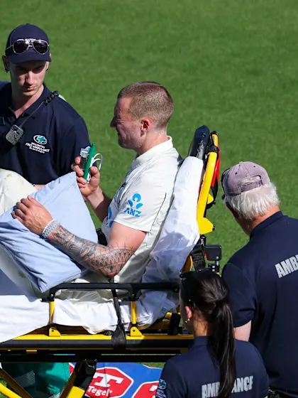 More injury concern for New Zealand as pacer hurts shoulder

