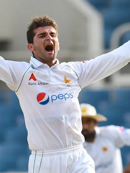 Afridi sizzles to set up tantalising final day