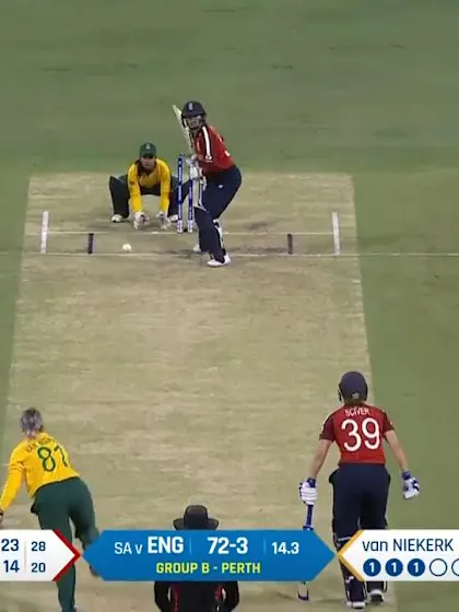 WT20WC: Eng v SA –   Fran Wilson becomes Dane van Niekerk's second victim
