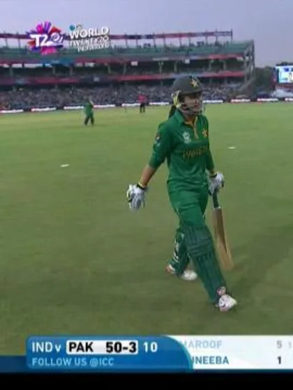 Bismah Maroof Wicket Fall IND V PAK Video ICC Womens WT20 2016