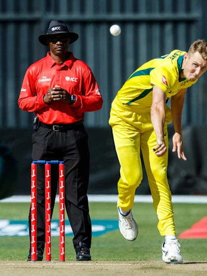 Pakistan seek to build confidence against in-form Australia