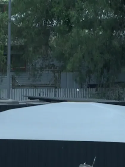 S Apple with a Six vs. Ireland