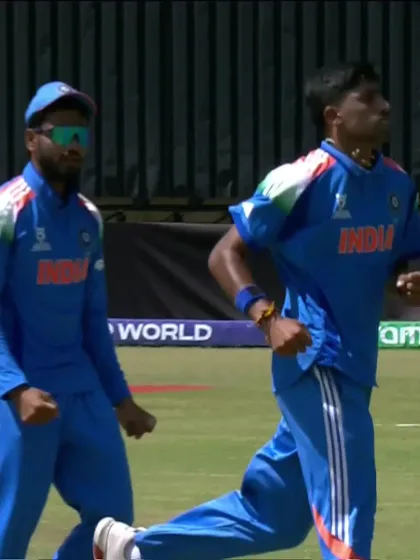 Sameer Minhas - Wicket - India vs Pakistan