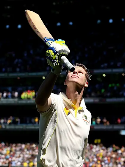 Smith special puts Australia on top