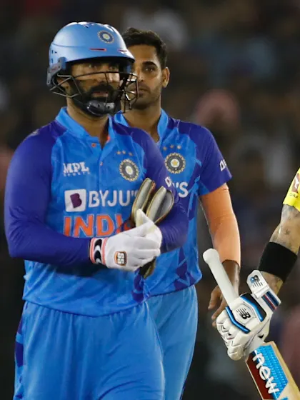 Australia pull off historic run chase with thrilling victory over India