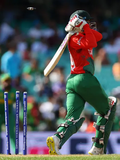 Logo of Najmul Shanto clean bowled by South Africa speedster Anrich Nortje | T20WC 2022