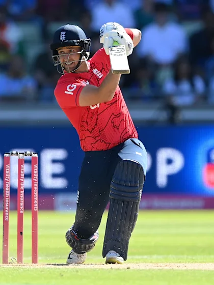 Livingstone, Foakes offered England Men's Central Contract for 2022-23