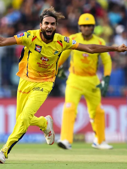 Tahir v Russell, with some advice from Dhoni