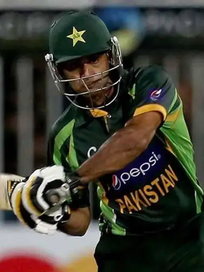 Hafeez breaks into the top 20 for first time in his career