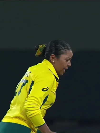 Brooke Halliday - Wicket - Australia Women vs New Zealand Women