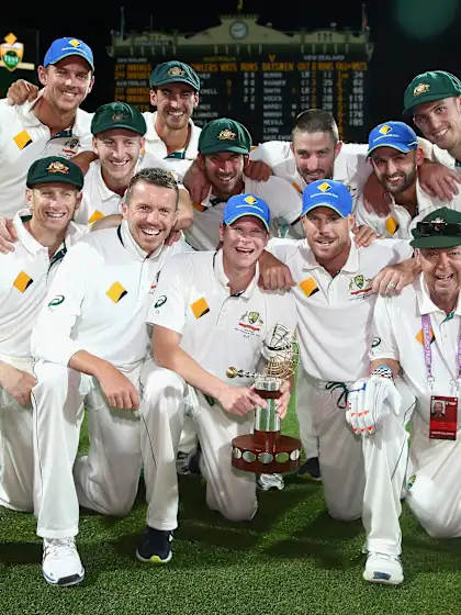 Australia sneaks home after weathering Boult storm