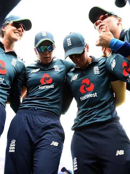 Would be nice if we could repeat our Lord's feat: Heather Knight