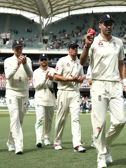 Anderson-Woakes, Root script brilliant fightback