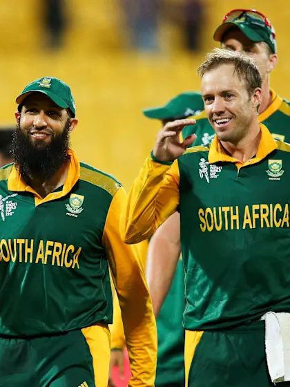 De Villiers stars in South Africa win
