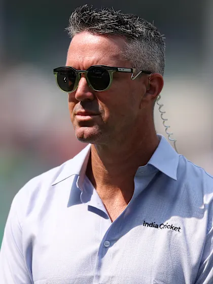 England appoint ICC Hall of Famer as specialist mentor