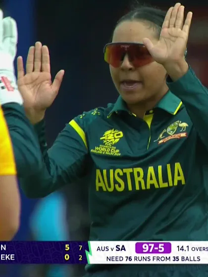 Kayla Reyneke - Wicket - Australia vs South Africa