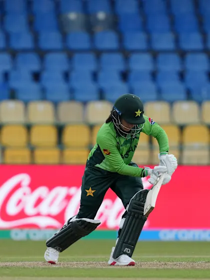 Bangladesh get the big wicket of Fatima Sana | CWC25