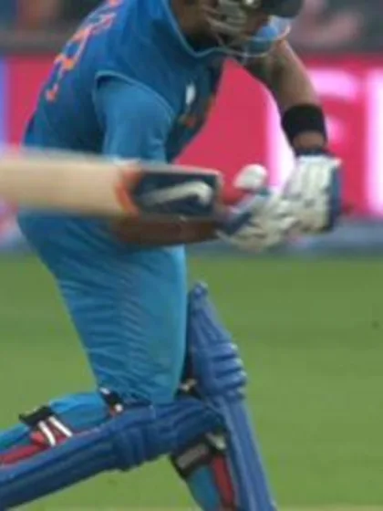 SF2: Virat Kohli batting
