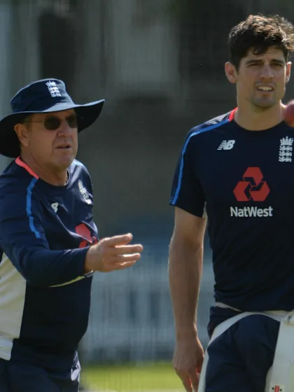 Home comforts for England as Pakistan seek Test revival