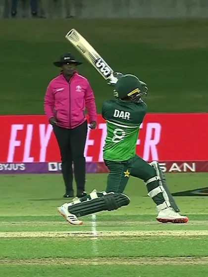 A monster six from Nida Dar!