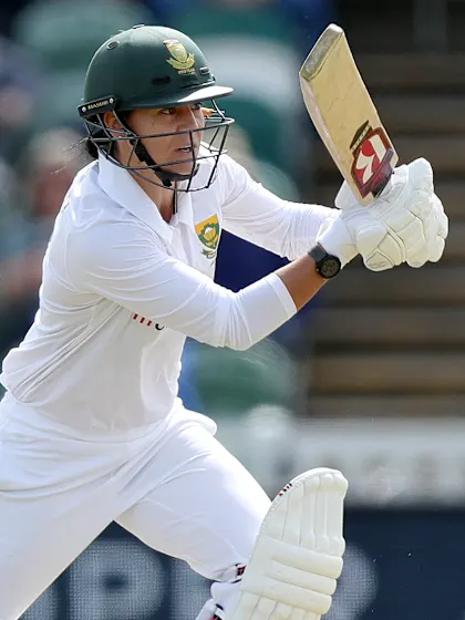 Kapp fantastic as South Africa survive early stumble