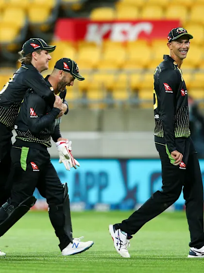 Maxwell, Agar sizzle as Australia keep alive T20I series hopes