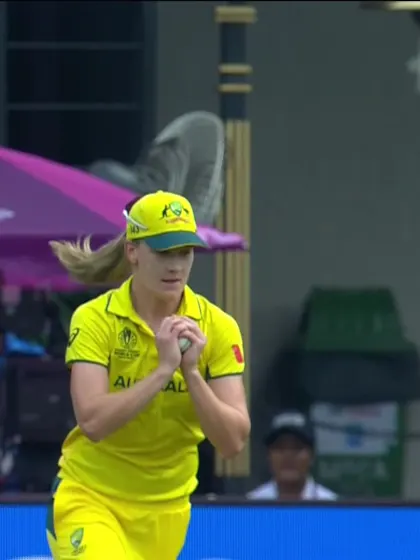 Sune Luus - Wicket - Australia Women vs South Africa Women