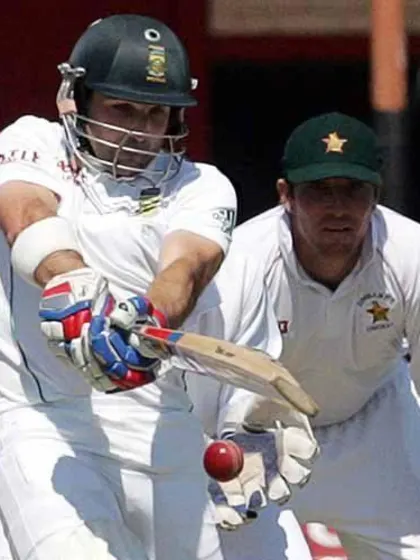 South Africa’s Dean Elgar reprimanded for Level 1 offence