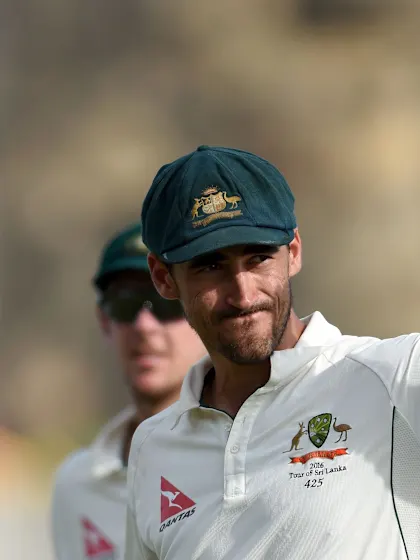 Sri Lanka battles back after Starc five-for