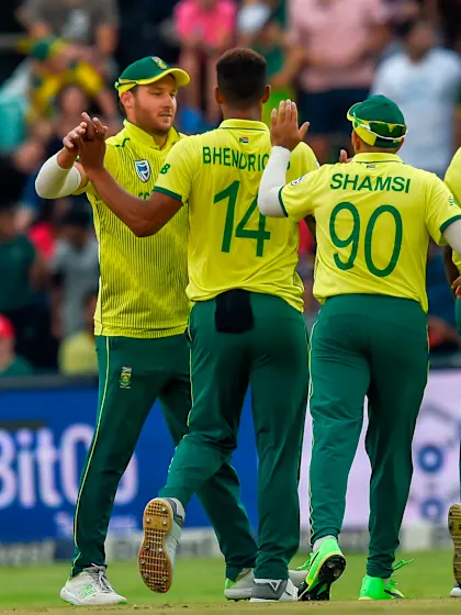 Miller hails 'absolutely incredible' Lutho Sipamla