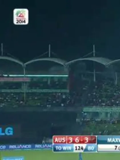 M28: Ind v Aus - Australia innings Super Six