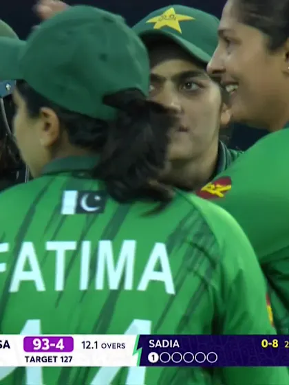 Chloe Tryon - Wicket - South Africa vs Pakistan