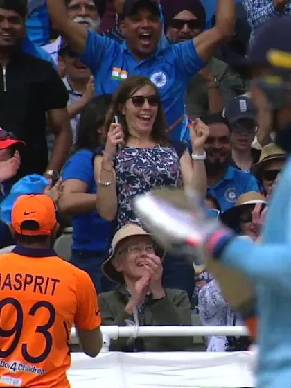 CWC_2019_MATCH38_ENGvIND_CROWD_CATCH