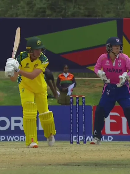 W Malajczuk with a Four vs. Japan