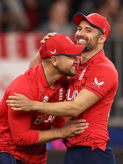 Logo of Liam Livingstone takes a stunner in the deep to dismiss Hazratullah Zazai | T20WC 2022