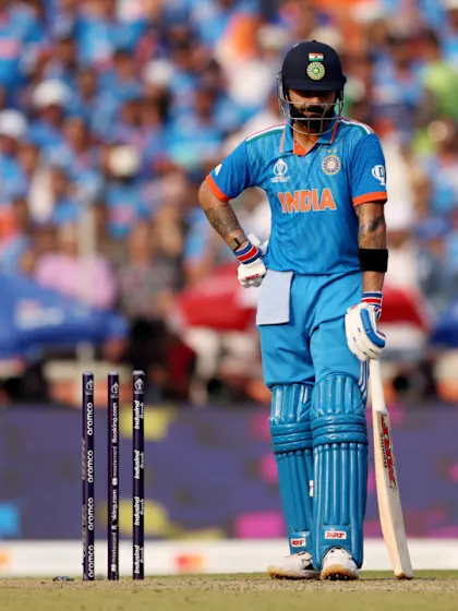 Advantage Australia after skipper Cummins cleans up Kohli | CWC23