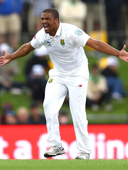 South Africa 86 ahead after Philander five-for