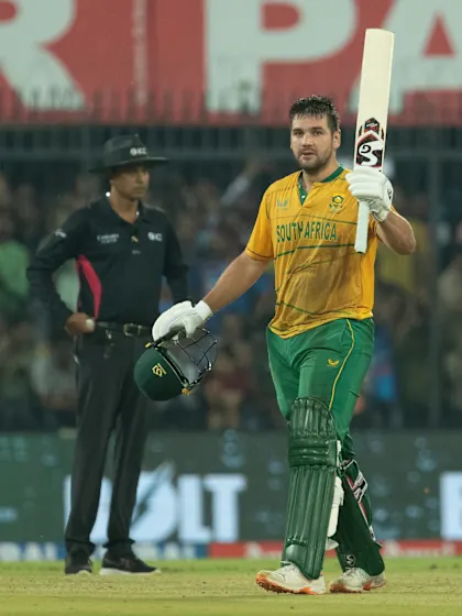 Rossouw ton powers South Africa to a confidence-boosting win over India