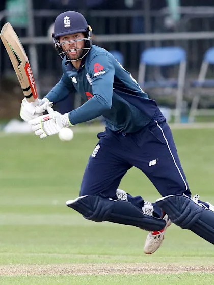Foakes’ fight ensures England overcome Irish scare