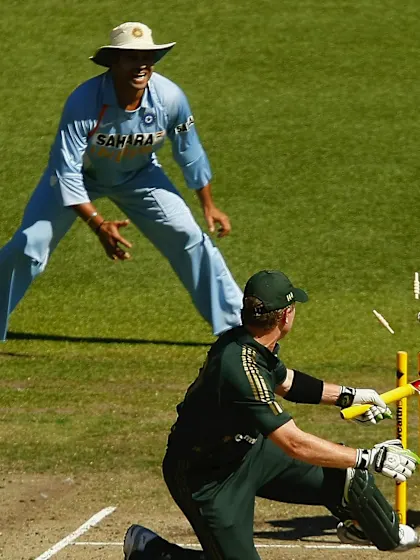 'Nobody will celebrate' – The day Dhoni played mind-games with Australia