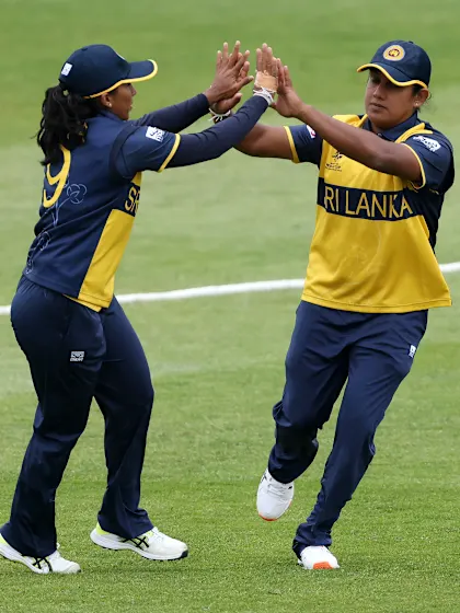 ATHAPATHTHU SHINES AS SRI LANKA MAKE A STATEMENT
