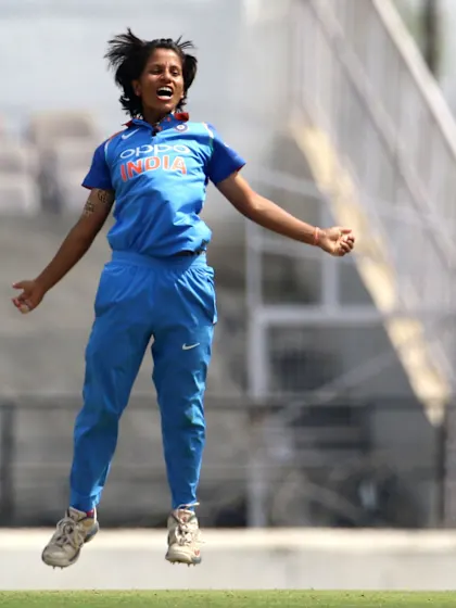 Poonam Yadav, Anam Amin break into top five