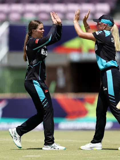 New Zealand consolidate Group C lead with victory over Ireland