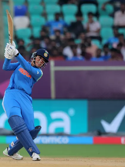 Mandhana breaks free with a six behind bowler's head | CWC25