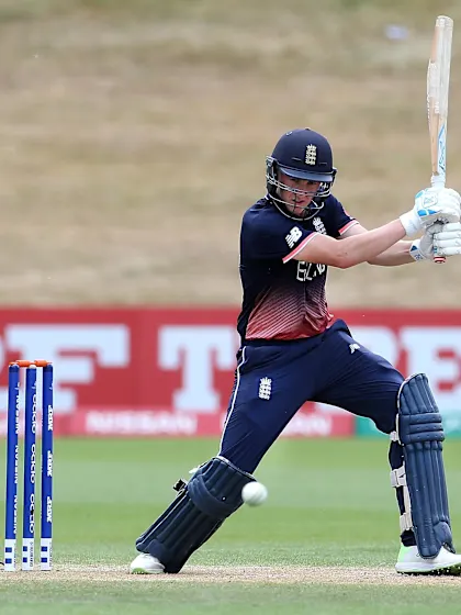U19CWC POTD - Brook six soars down the ground