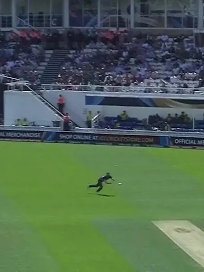 WICKET: Kayes falls to Plunkett for 19