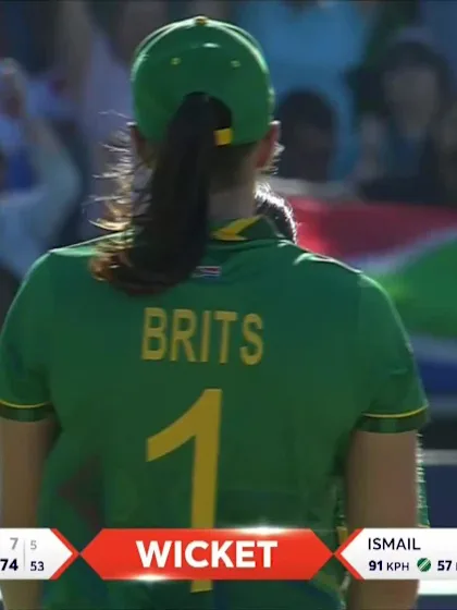 Logo of Ellyse Perry - Wicket - Australia vs South Africa